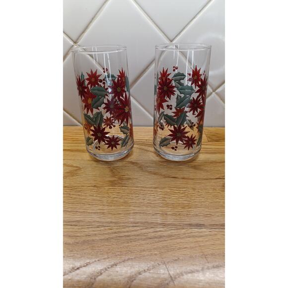 Set of 2 Vintage Christmas Holiday Poinsettia‎ Design Glasses 16 oz - Picture 1 of 2